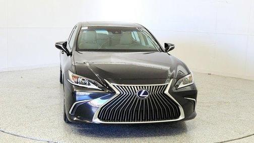 2020 Lexus ES 300h Base