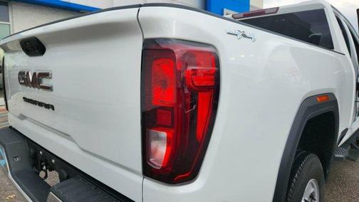 2024 GMC Sierra 2500 Pro