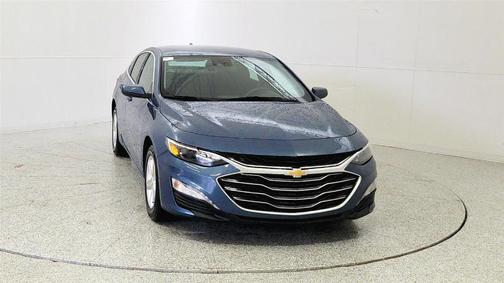 Lakeshore Blue Metallic 2024 Chevrolet Malibu LT