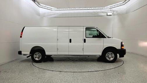 2025 Chevrolet Express 2500 Work Van