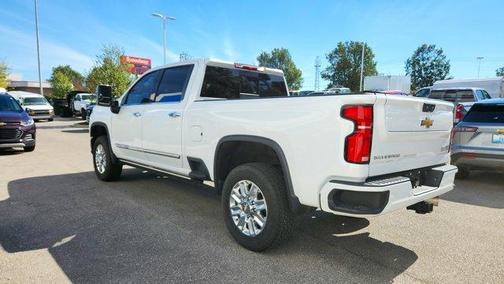 2025 Chevrolet Silverado 3500 High Country