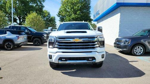 2025 Chevrolet Silverado 3500 High Country