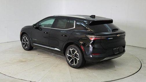2025 Chevrolet Equinox EV LT 2