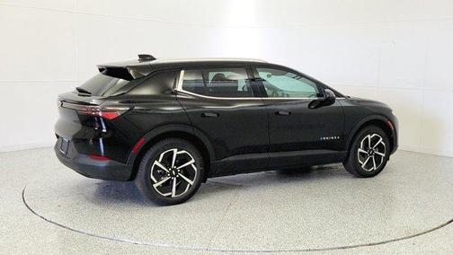 2026 Chevrolet Equinox EV LT 2