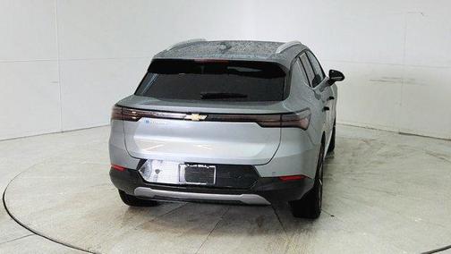 2025 Chevrolet Equinox EV LT 2