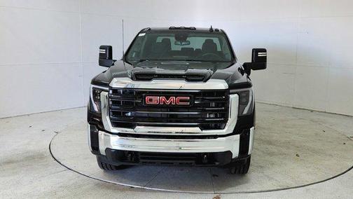 2024 GMC Sierra 2500 Pro
