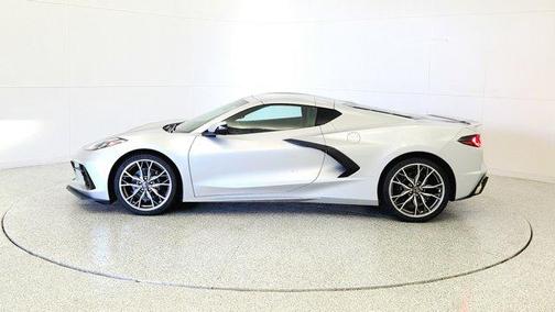 2026 Chevrolet Corvette Stingray w/1LT