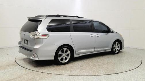 2014 Toyota Sienna SE