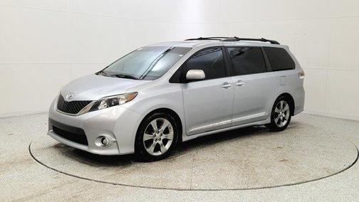 2014 Toyota Sienna SE