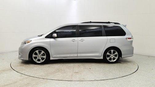 2014 Toyota Sienna SE