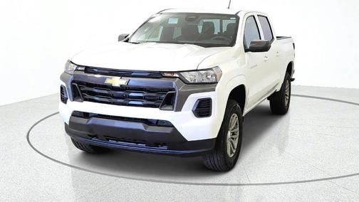 Summit White 2026 Chevrolet Colorado LT