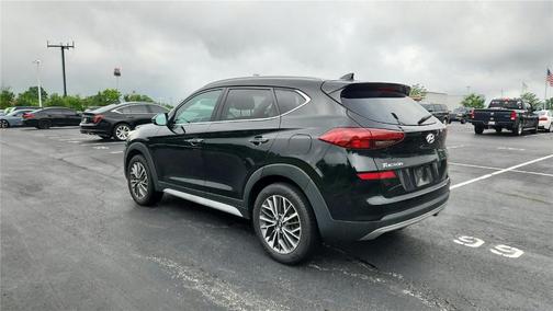 Black Noir Pearl 2021 Hyundai TUCSON Limited