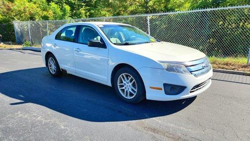 2011 Ford Fusion S