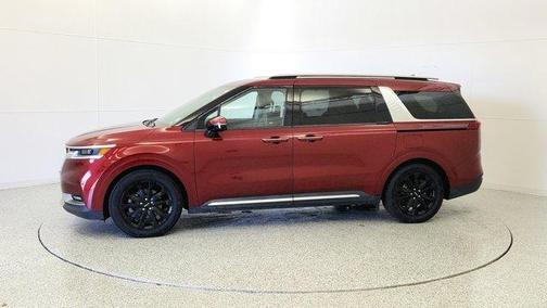 2022 Kia Carnival SX