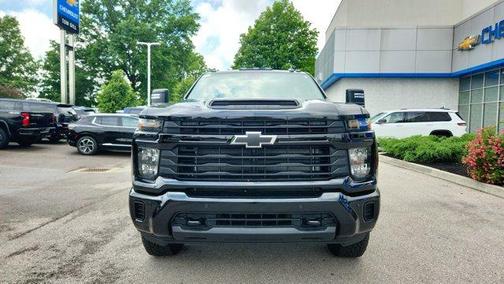 2025 Chevrolet Silverado 2500 Custom