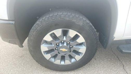 2022 Chevrolet Silverado 2500 Custom