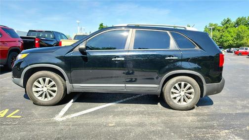 Ebony Black 2012 Kia Sorento LX