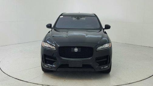 2018 Jaguar F-PACE 25t R-Sport