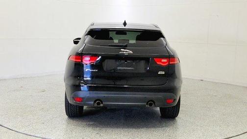 2018 Jaguar F-PACE 25t R-Sport