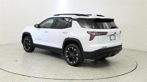 Polar White 2026 Chevrolet Equinox RS