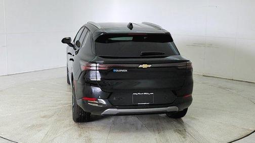 2025 Chevrolet Equinox EV LT 2