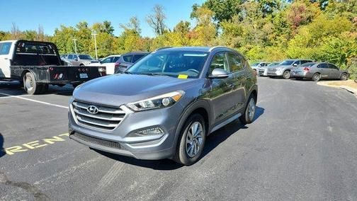 2017 Hyundai TUCSON SE Plus