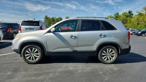2011 Kia Sorento LX