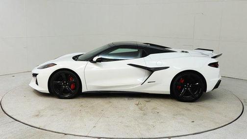 2025 Chevrolet Corvette E-Ray