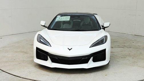 2025 Chevrolet Corvette E-Ray