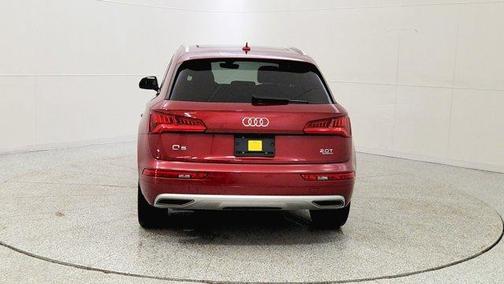 2018 Audi Q5 2.0T Premium Plus