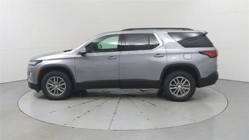 Sterling Gray Metallic 2023 Chevrolet Traverse LT Leather