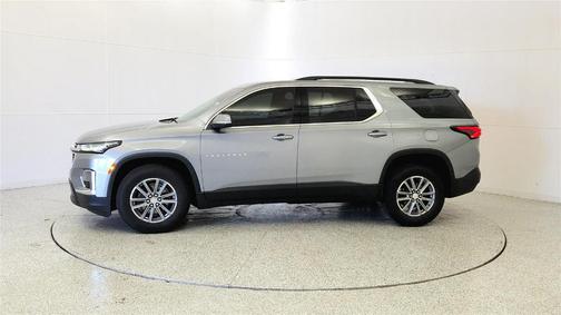 Sterling Gray Metallic 2023 Chevrolet Traverse LT Leather