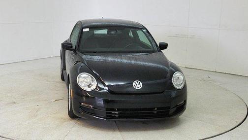 2016 Volkswagen Beetle 1.8T Wolfsburg Edition w/PZEV