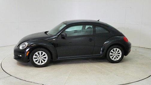 2016 Volkswagen Beetle 1.8T Wolfsburg Edition w/PZEV