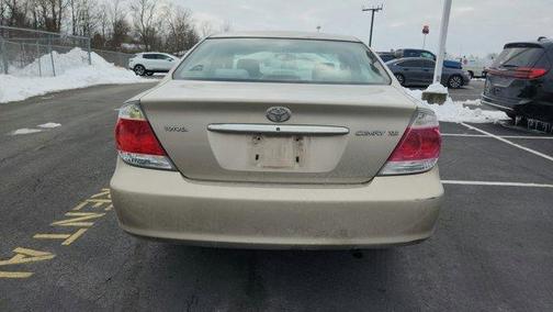 2005 Toyota Camry XLE