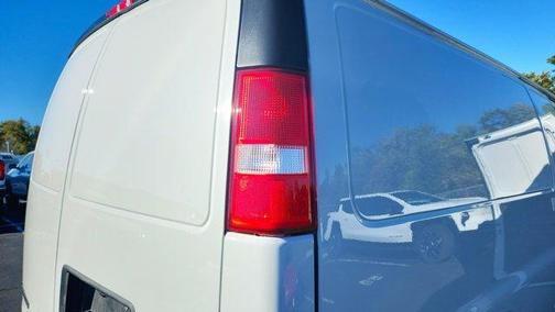 2025 Chevrolet Express 3500 Work Van
