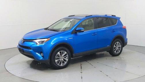 2018 Toyota RAV4 Hybrid LE Plus
