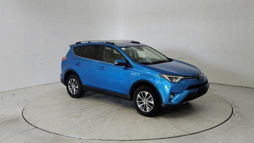 2018 Toyota RAV4 Hybrid LE Plus