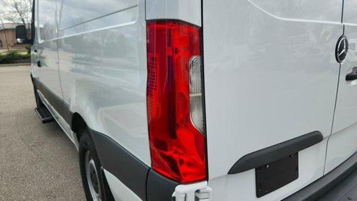 2023 Mercedes-Benz Sprinter 2500 144 WB