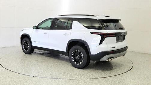 Polar White 2026 Chevrolet Traverse Z71