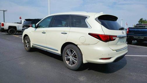 2016 INFINITI QX60 Base