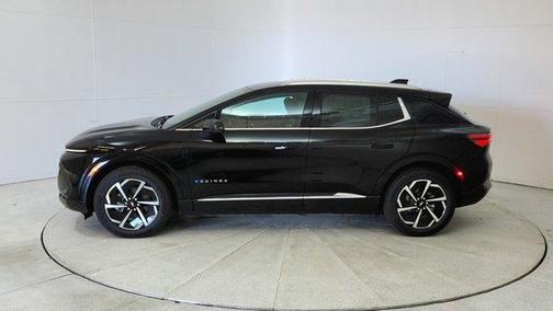 2025 Chevrolet Equinox EV LT 2