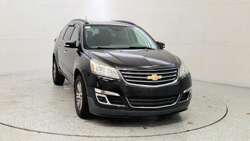 2017 Chevrolet Traverse 2LT