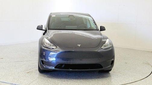 2025 Tesla Model Y Long Range