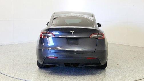 2025 Tesla Model Y Long Range