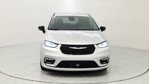 2024 Chrysler Pacifica Touring-L