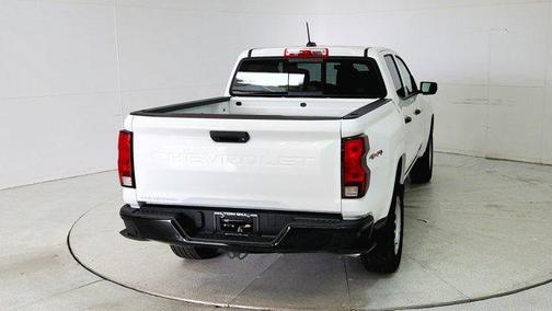 2025 Chevrolet Colorado WT