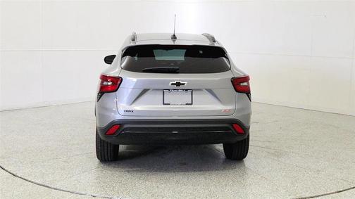 Sterling Gray Metallic 2026 Chevrolet Trax 2RS