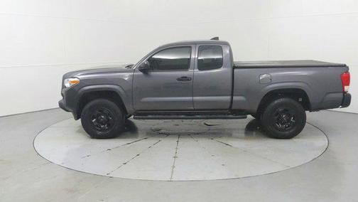 2017 Toyota Tacoma SR