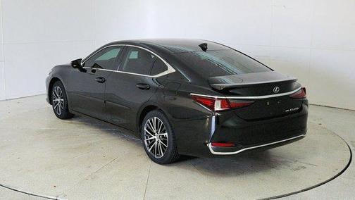 2022 Lexus ES 250 Luxury